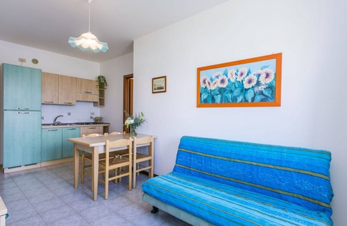 Old Town Apartment | Beautiful apartment for 4 guests with A/C, WIFI, pool, TV and terrace