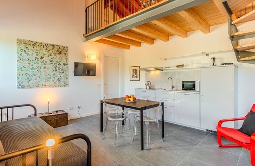 Dervio Apartment | Beautiful apartment for 4 guests with A/C, pool, WIFI, TV and patio