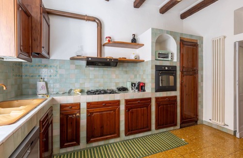 Osimo Apartment | Beautiful apartment for 4 people with WIFI, TV, balcony and panoramic view, close to Ancona