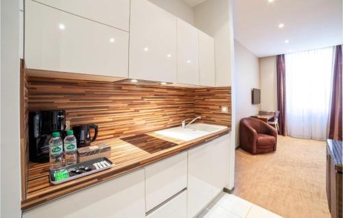 Saint-Affrique Apartment | Beautiful Apartment In Saint-Affrique With Wifi