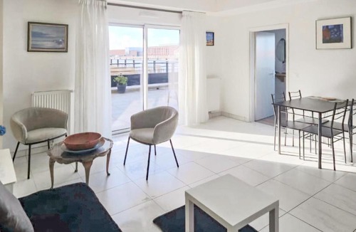 Dunkerque Centre Apartment | Beautiful Apartment In Dunkerque With Wifi