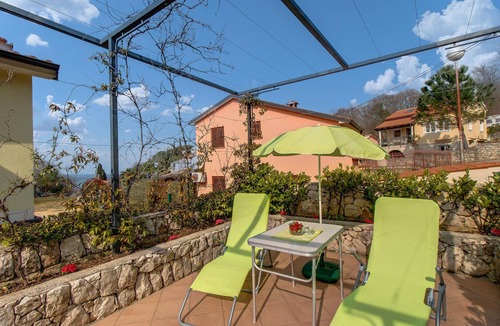 Porozina Apartment | Beautiful apartment in Porozina with WiFi