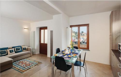 Pitelli Apartment | Beautiful Apartment In Pitelli -Sp-