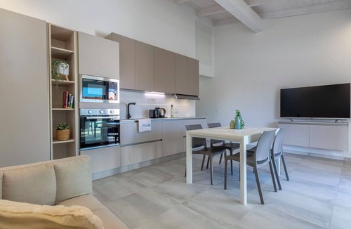 La Ciaccia Apartment | Beautiful apartment for 4 people with pool, WIFI, A/C, TV and terrace