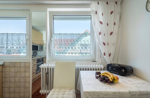 Immenstaad am Bodensee Apartment | Beautiful Apartment “Lilo” very close to Lake Constance with Lake and Mountain View