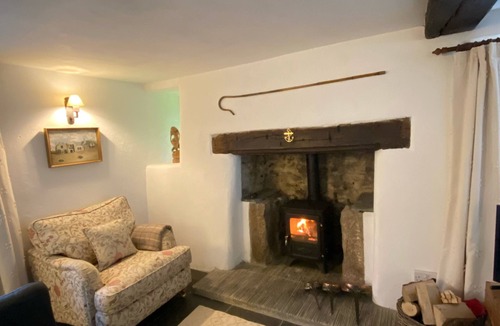 Newton Ferrers Apartment | Beautiful apartment within Grade 1 listed Manor House