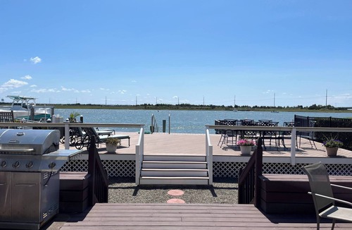 Cape May Court House House | Beautiful Bayfront Home near the Best of Avalon!