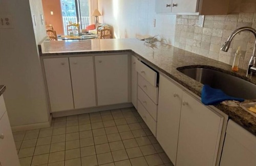 Key Colony Beach Condo | Beautiful Beach Condo Key Colony Beach Marathon Florida Available April 2024