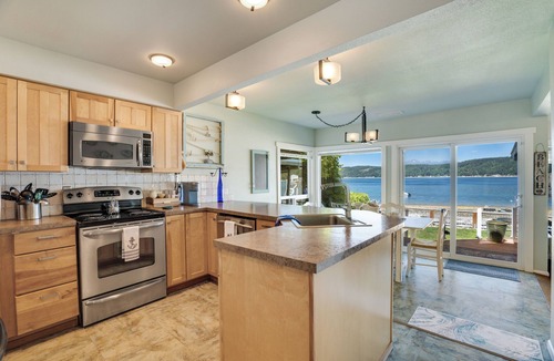 Belfair House | Beautiful Beach Front Home on Hood Canal With Water and Mountain Views.