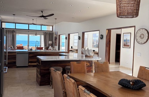 La Ribera Villa | Beautiful Beach front Villa