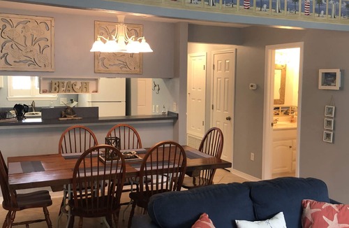 Sugar Beach House | *Beautiful Beach Getaway* 2 Bedroom/2.5 Bathroom Gulf Side Townhouse