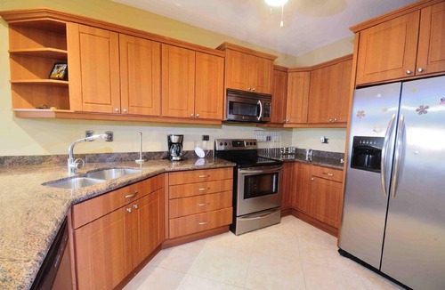 Barrio Los Faroles Condo | Beautiful beachfront condo! Three Gifts Condominium Resort Beach Club!
