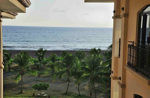 Barrio Los Faroles Condo | Beautiful beachfront condo! Three Gifts Condominium Resort Beach Club!