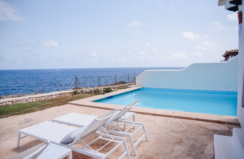 Cala Serena Villa | Beautiful Beachfront Villa with private pool, free WIFI and air conditioning