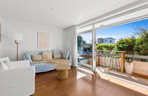 Maroubra South Apartment | Beautiful Boho 3-Bed by the Beach & the Bush