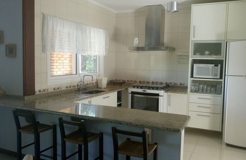 Bom Jesus dos Perdoes Cottage | Beautiful house with pool near Sao Paulo / Atibaia