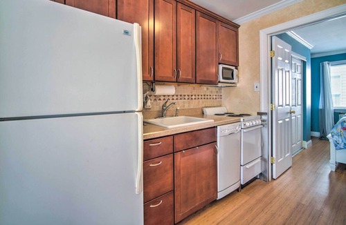 Brigantine Apartment | Beautiful Brigantine Condo - Walk to Beach!