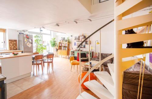 Notre-Dame du Mont Apartment | Beautiful Bright Apt With Terrace