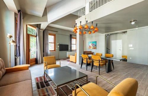Balat Apartment | Beautiful Bright Cool Modern 1BD Balat Loft! #329