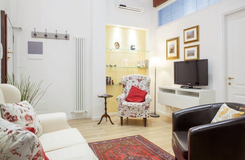 Historic Center Apartment | Beautiful, Bright, Spacious in Historic Bologna, great atmosphere, renovated