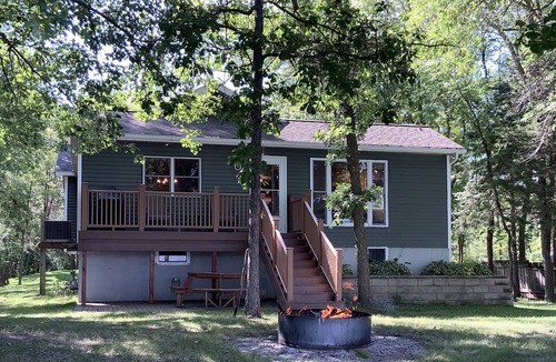 Watab House | Beautiful Central Minnesota Lake Home Near Restaurants, Shopping, and Golf.