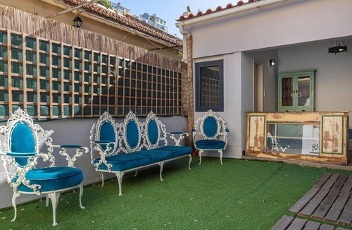 Casal da Ladeira Villa | Beautiful Classic Designed 3-bed Villa in Lisboa