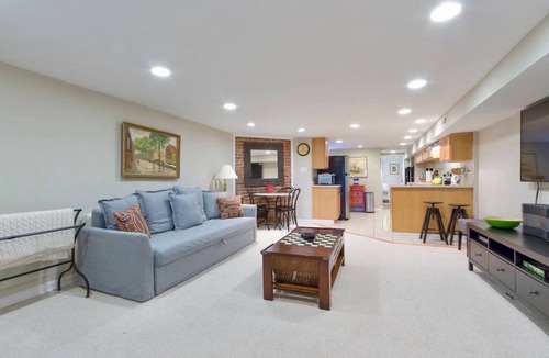 Columbia Heights House | Beautiful & Comfortable Historic Row House. Solar Powered!