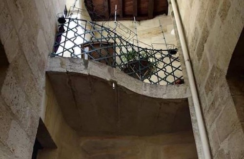 Bordeaux City Centre Apartment | Beautiful comfortable apartment for 4, in the center, very quiet street