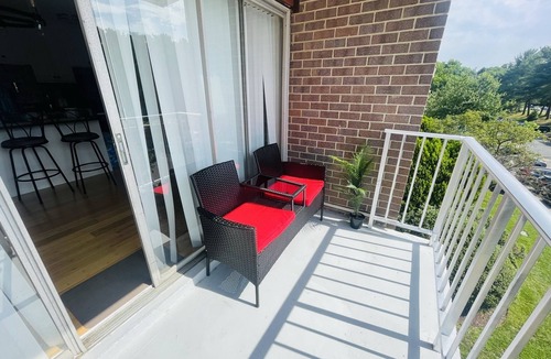 Aspen Hill Apartment | Beautiful Condo near Downtown Silver Spring - 20%off NOW!!!