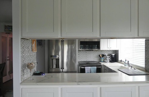 Carpinteria Condo | Beautiful Condo Steps to the Beach! Ocean View! First Floor Unit 1