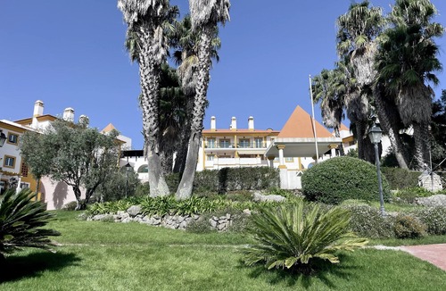 Sao Pedro de Penaferrim Condo | Beautiful Condo with Pool in a Golf Community in Sintra
