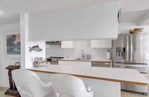 Rock Harbor Condo | Beautiful condo with amazing views!