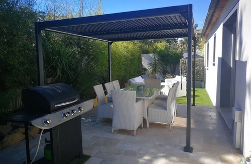 Les Arcs-sur-Argens Villa | Beautiful contemporary villa close to azure and lake
