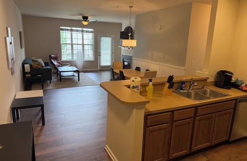 Cornelius Condo | Beautiful Cornelius Condo, available for long-term