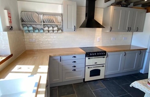 Burgh Island Cottage | Beautiful cottage near the sea - West Buckland, Bantham, Devon