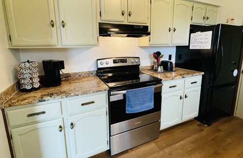 Bellville House | Beautiful country side house near Mohican-Mid Ohio sports-Snowtrails