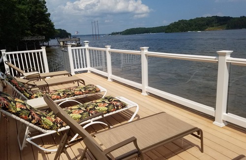 Macon House | Beautiful deep water view! Pets ok, linens/towels included
