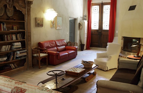 Le Beaucet House | BEAUTIFUL DEMEURE 400m2,large SWIMMING POOL, flower-filled GARDEN.QUIET.COMFORT.