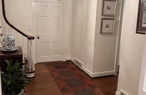 Crescent Hill House | Beautiful Derby, PGA, and Holiday Large Louisville home!