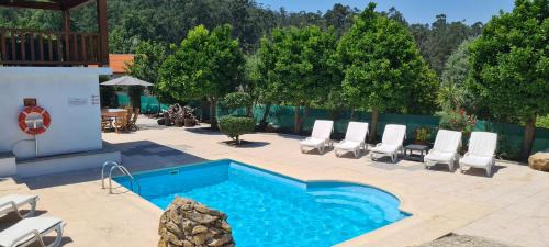Souto Villa | Beautiful detached villa with private pool, Fibre Wi-fi, garden, games room & BBQ