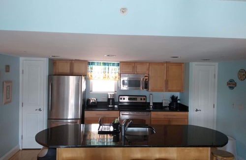 Dewey Beach Condo | Beautiful Dewey Beach Condo at the Opal - Prime dates still available!