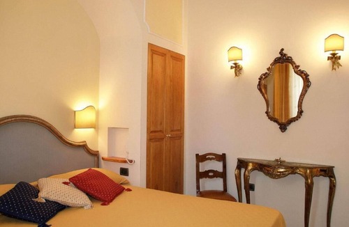 Margine Coperta-Traversagna Bed & Breakfast | Beautiful Double Room in Montecatini Terme