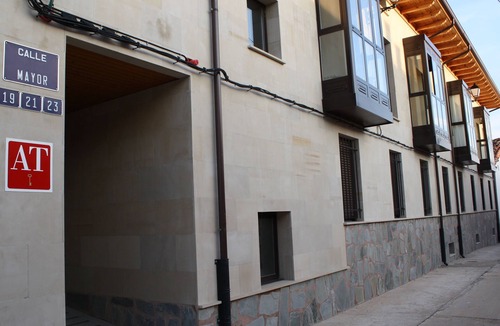 Ciruena Apartment | Beautiful duplex 1 key, Cno. Santiago and next to Santo Domingo de la Calzada
