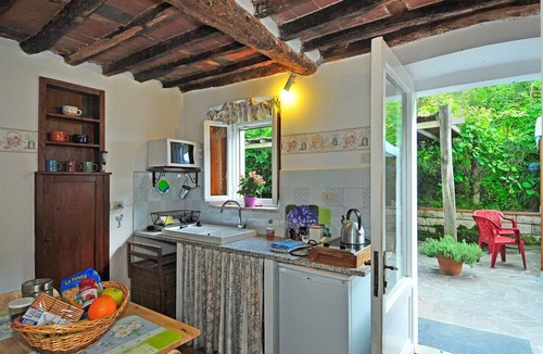 Nozanno House | Beautiful Eco-Friendly Farmhouse:Cooking Lessons, Meals, Driver, and More !