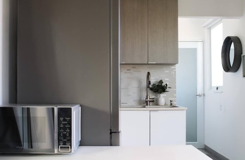 Jobos House | Beautiful equipped container house located in a quitcozy place- 5 min from beach