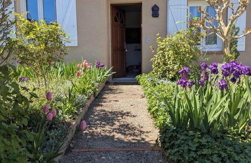 Le Sequestre Villa | Beautiful escape, house, pool and intimate garden.