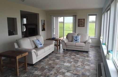 Miminegash House | Beautiful Executive Beach House, Perfect for Families or Corporate Groups