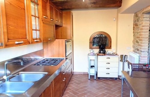 Citta di Castello Villa | Beautiful farmhouse with swimming pool