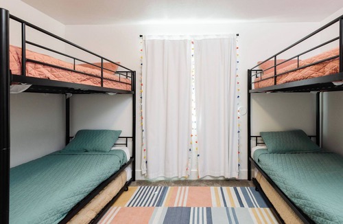 Smithfield House | Beautiful family-friendly home with theater & games, 18 minutes to USU
