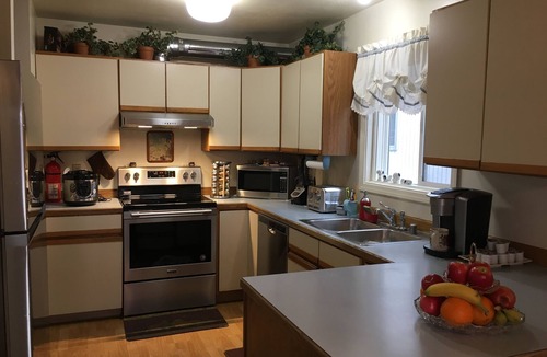 Bayshore - Klatt House | Beautiful Family-Friendly 1600 sq ft House in South Anchorage.